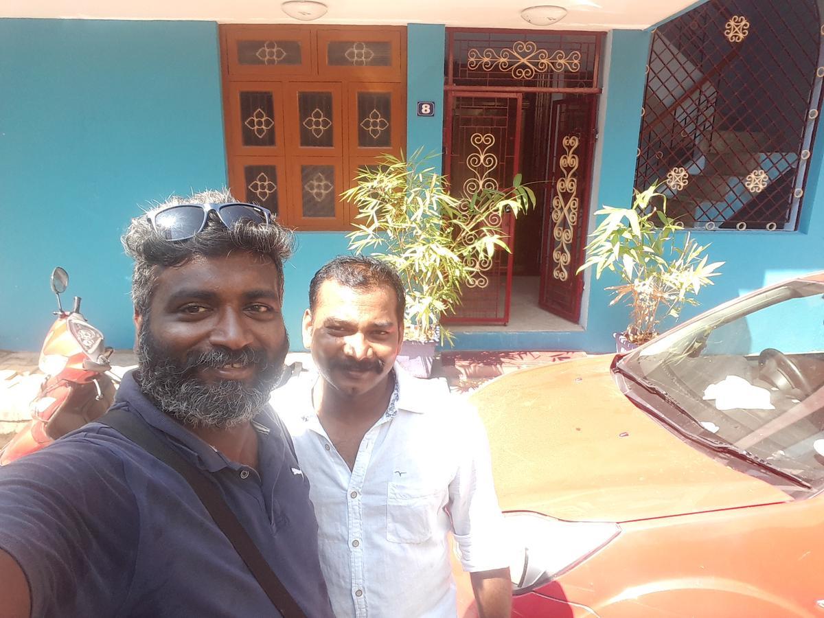 Valentine Hostel & Guest House Pondicherry Exterior photo